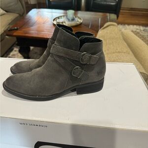 Born boots